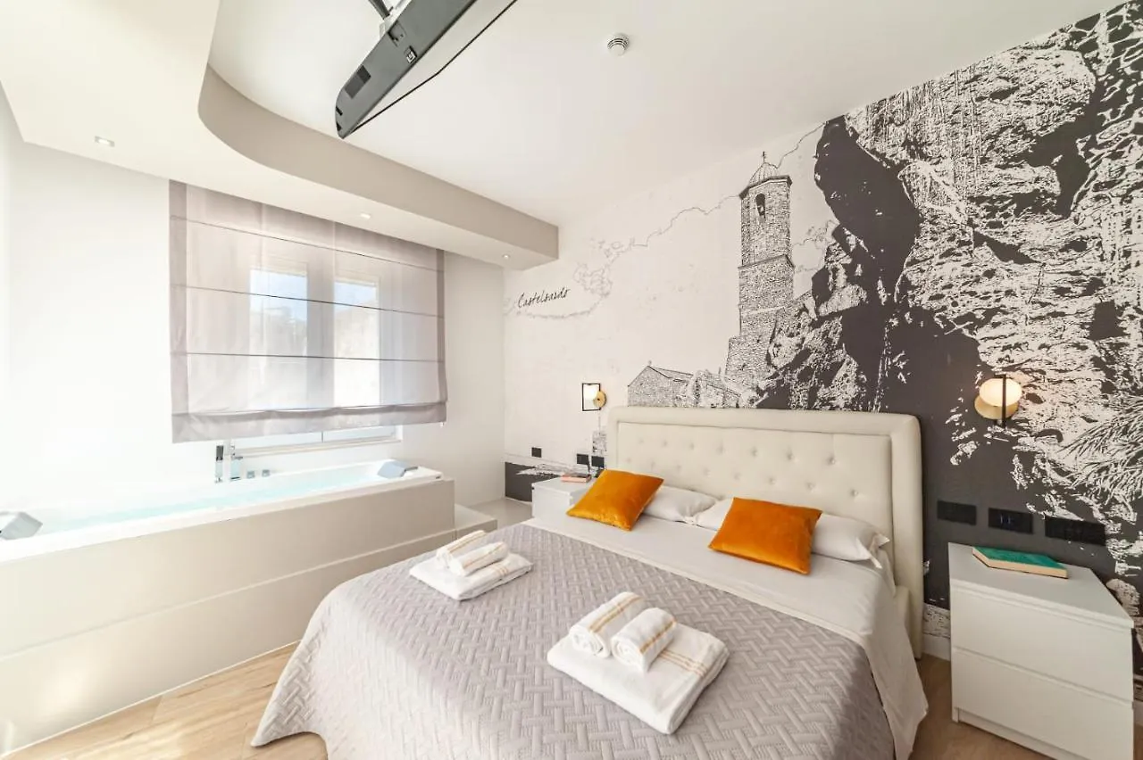 Eleonore Elegant Rooms Cagliari 0*,