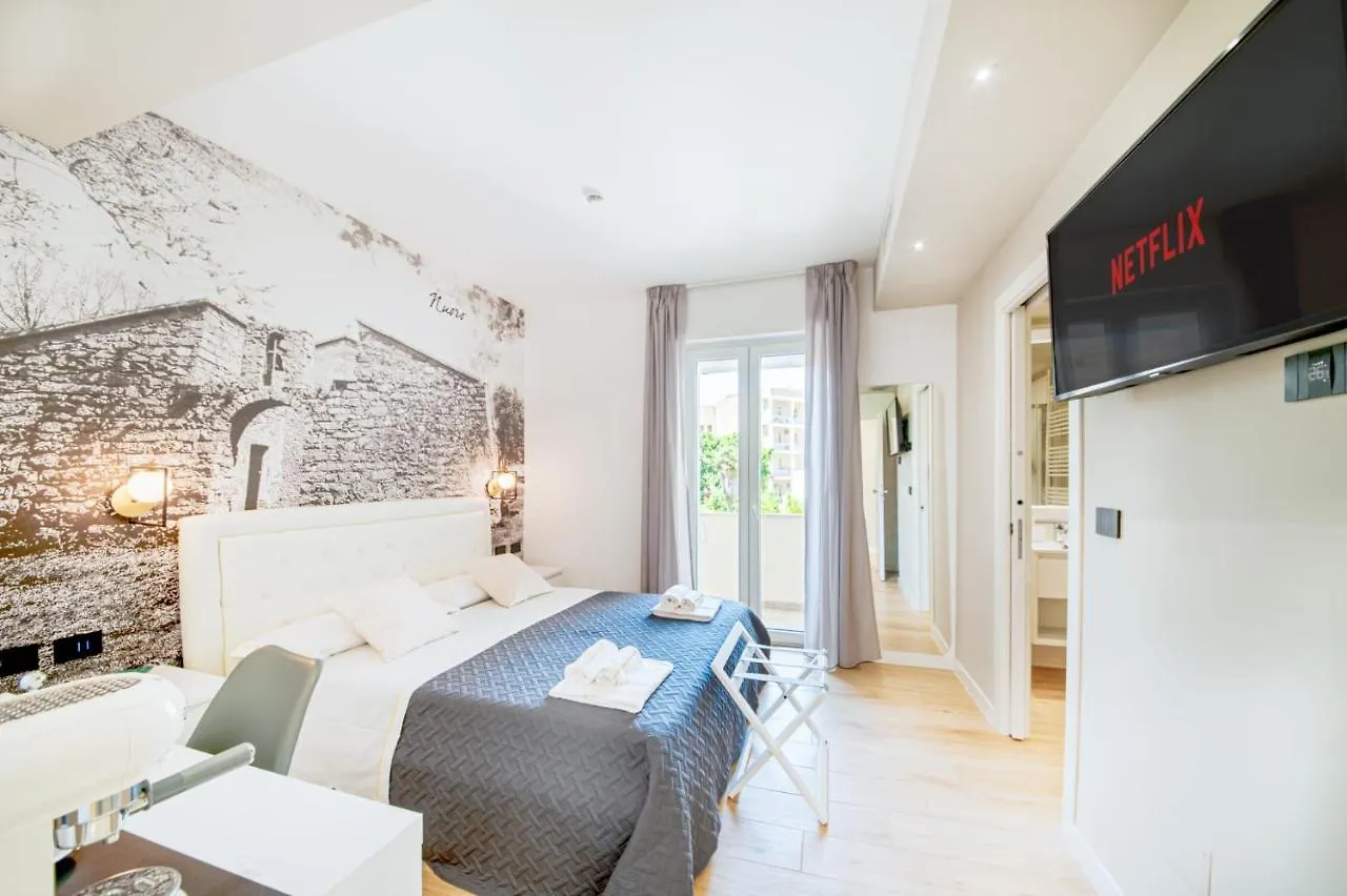 ELEONORE ELEGANT APARTMENT Suite Castelsardo Cagliari