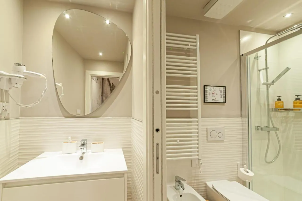 ELEONORE ELEGANT APARTMENT Suite Castelsardo Cagliari 0*,  Italien
